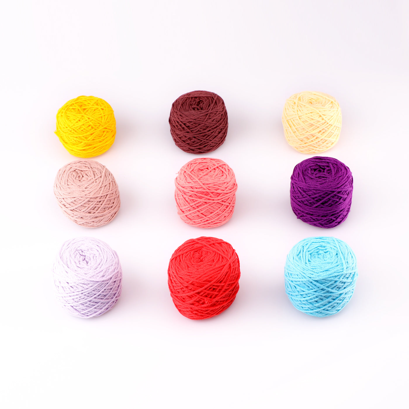 Example : 9 colors tube yarns. Tubular yarns.