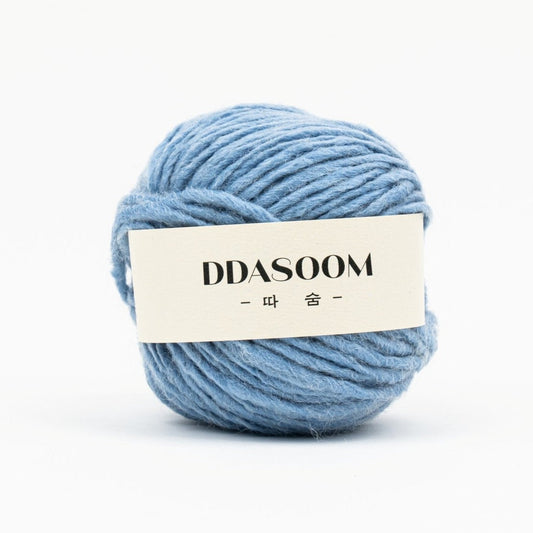 Ddasoom, Wool Acrylic Yarn, Light and Fluffy, Pretty Colors - Blue