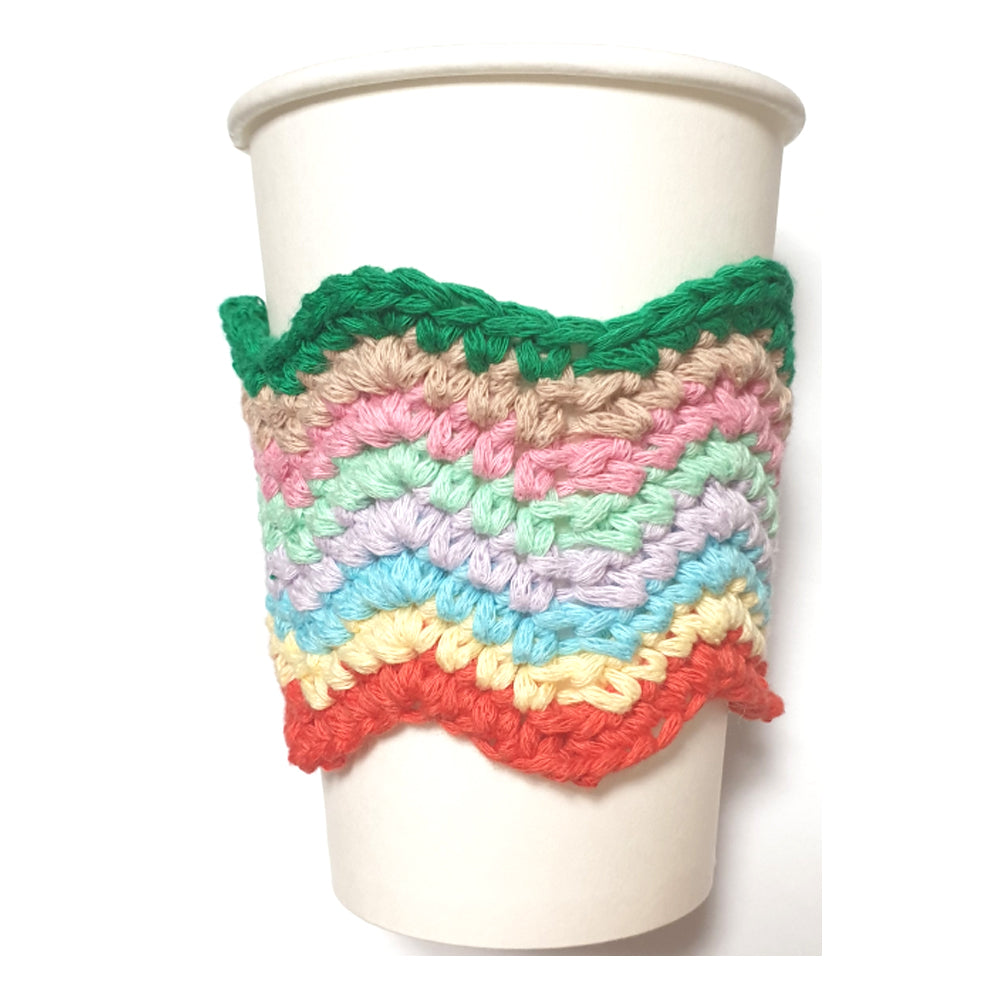 Cup holder which is made with tube yarns. Wave design. 8 colors are used including pink.