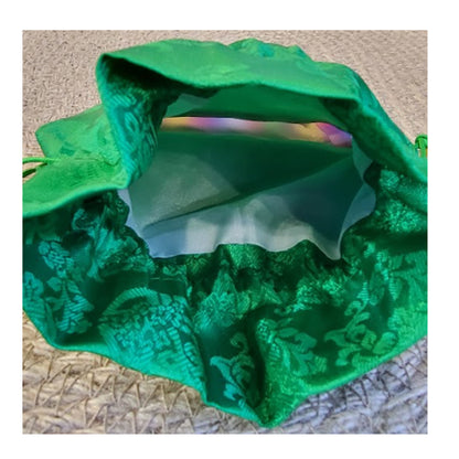 Pouch with Korean Traditional Knot(Maedeup), Green Color