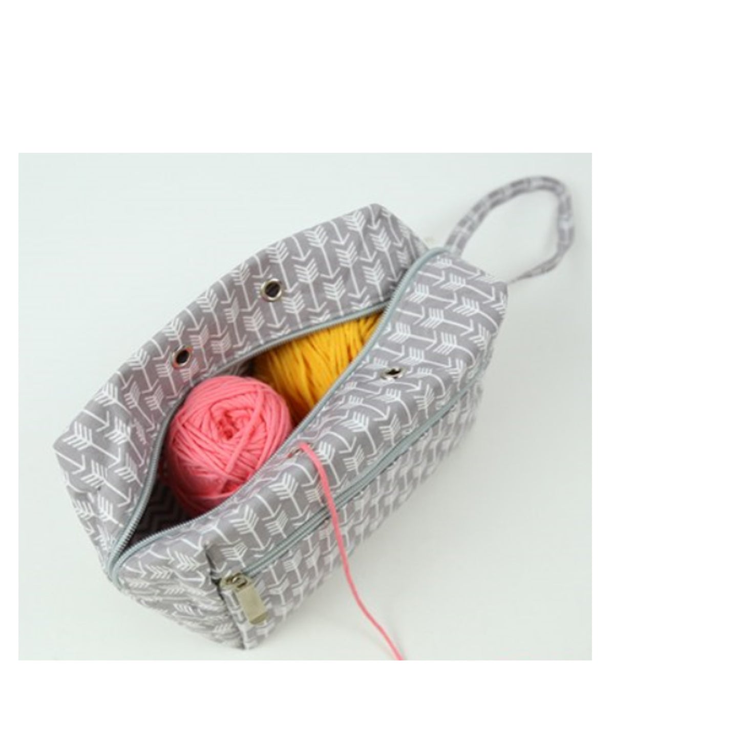 Knitting Bags with Zipper Closure with yarn holes